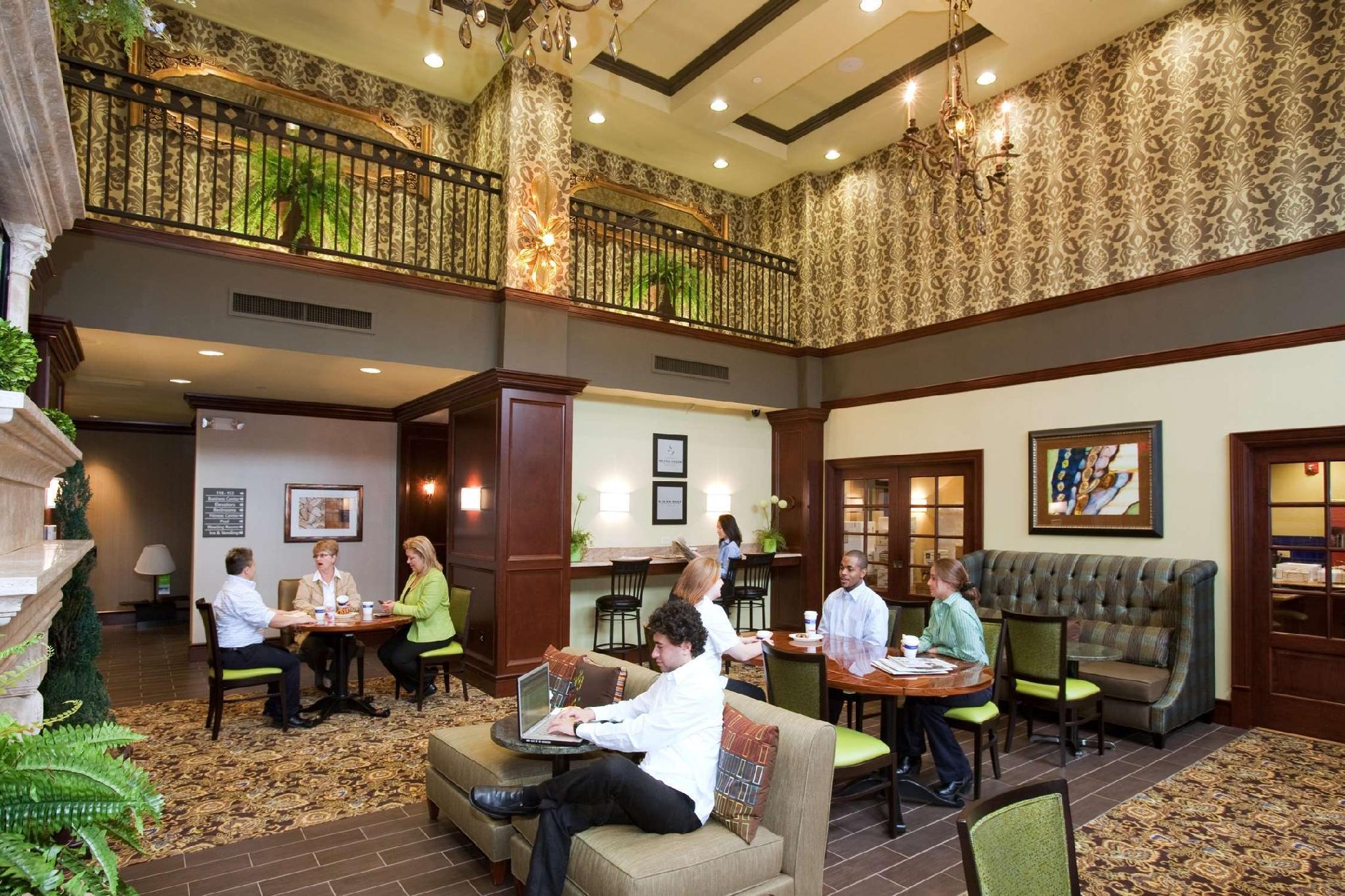 Hampton Inn And Suites Hartford/Фармингтън Екстериор снимка