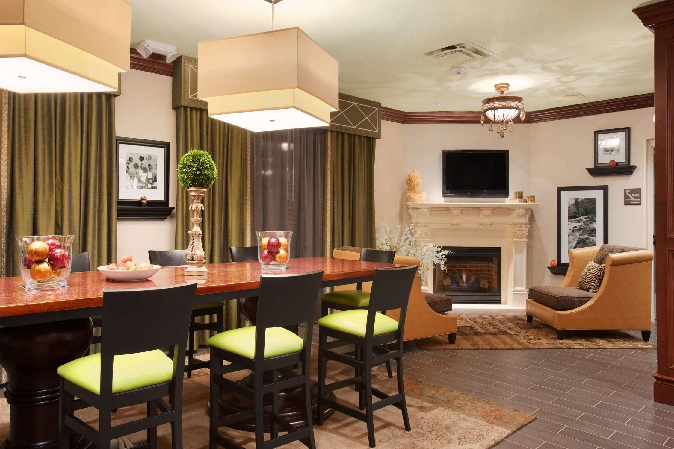 Hampton Inn And Suites Hartford/Фармингтън Екстериор снимка