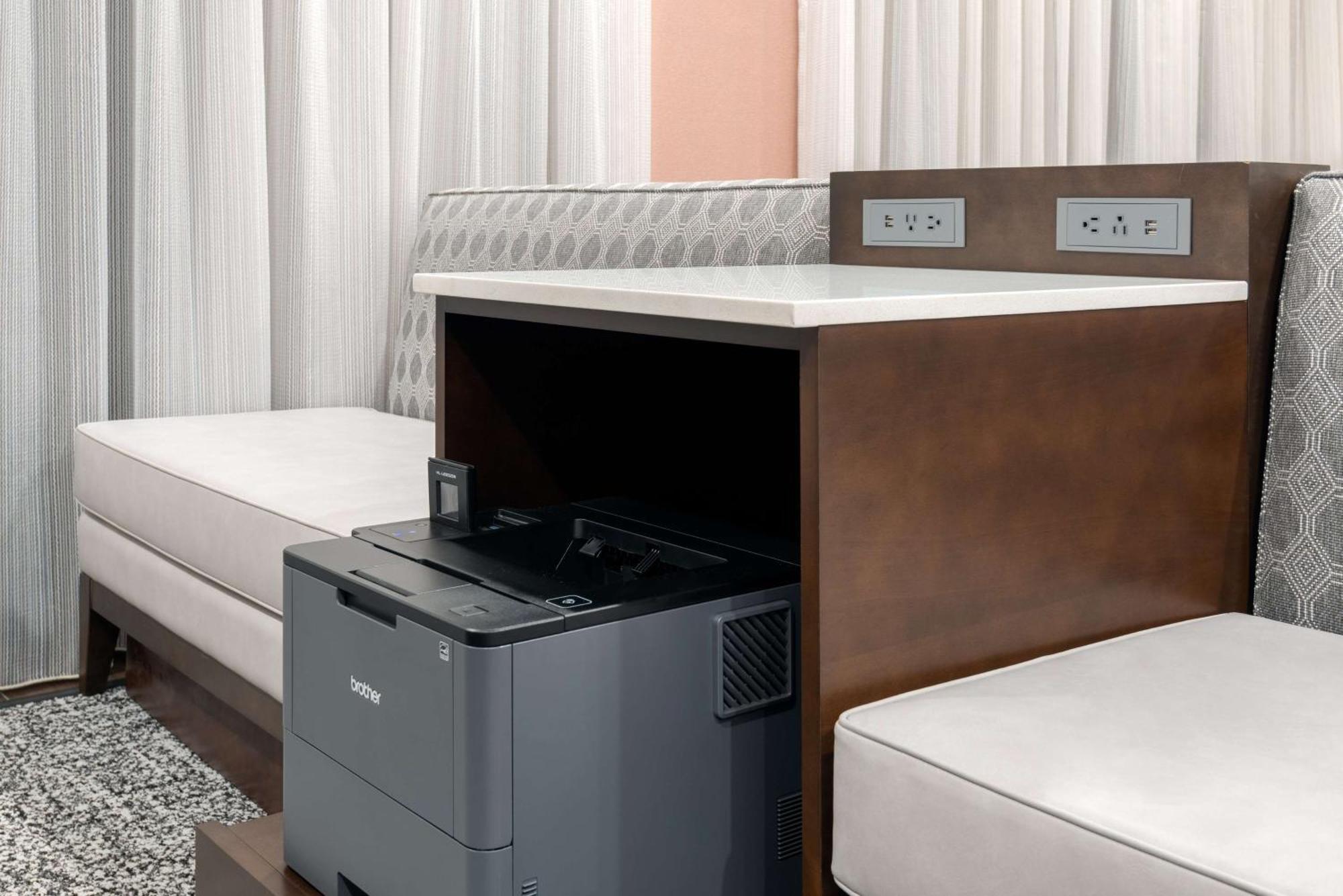 Hampton Inn And Suites Hartford/Фармингтън Екстериор снимка