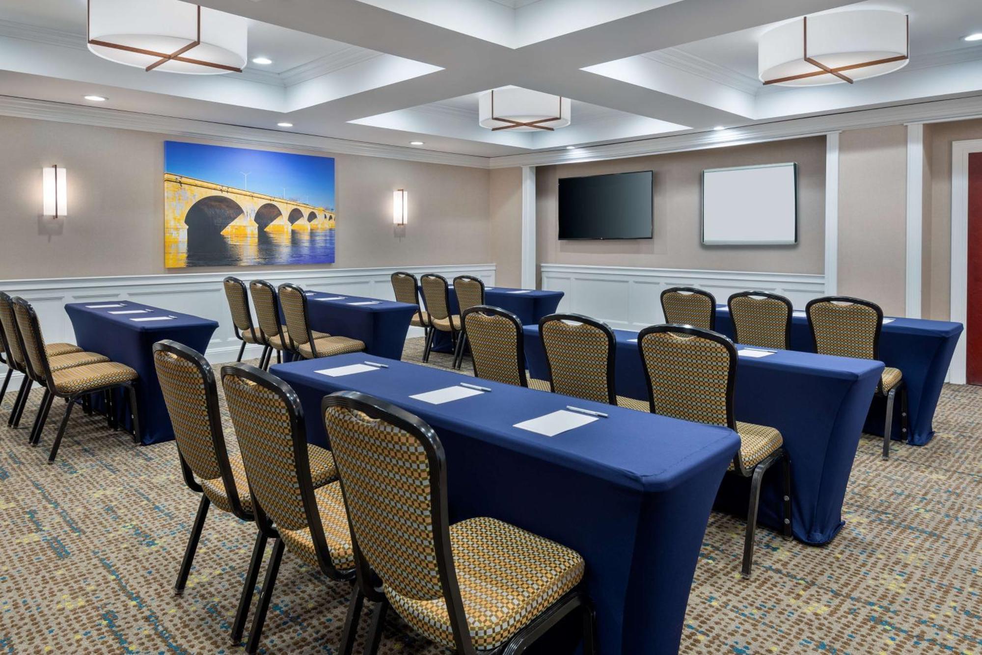 Hampton Inn And Suites Hartford/Фармингтън Екстериор снимка